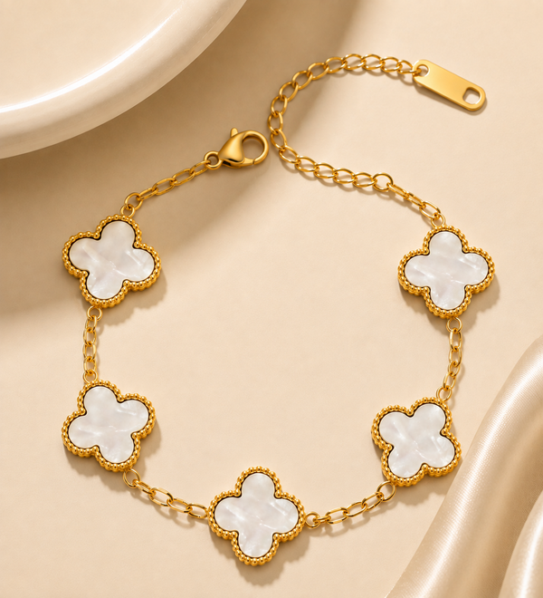 Elegant White Clover Chain Bracelet